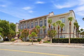 701 MIRROR LAKE DRIVE N 202, St Petersburg, FL 33701