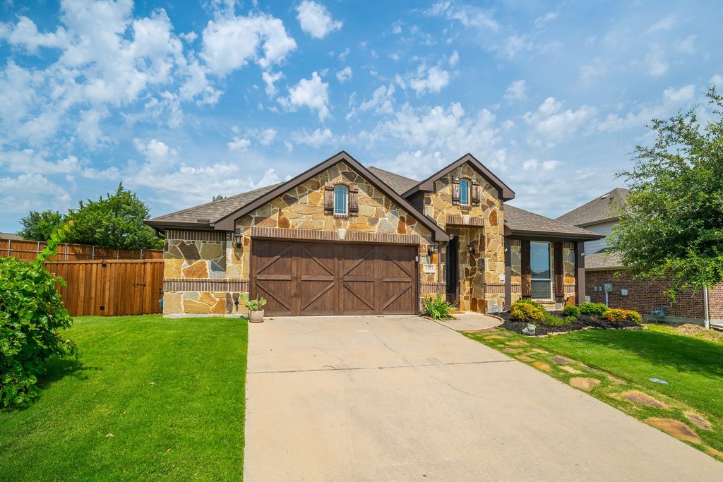 303 Magnolia Drive, Wylie, TX 75098