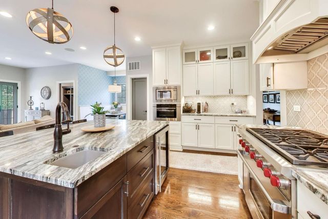 614 N Merrill Street, Park Ridge, IL 60068