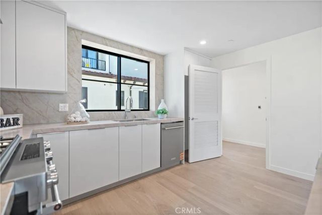 200 S 2nd Avenue A, Arcadia, CA 91006