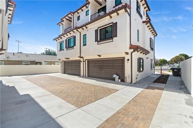 200 S 2nd Avenue A, Arcadia, CA 91006