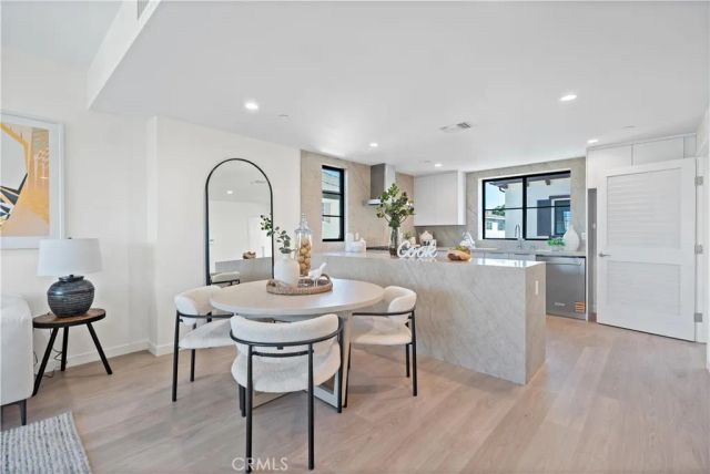 200 S 2nd Avenue A, Arcadia, CA 91006