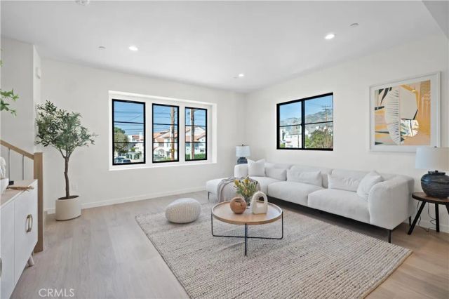 200 S 2nd Avenue A, Arcadia, CA 91006