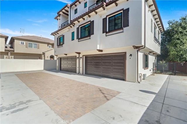 200 S 2nd Avenue A, Arcadia, CA 91006