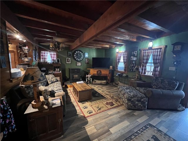 113 Mohican Lane, Allegheny Twp, PA 16373