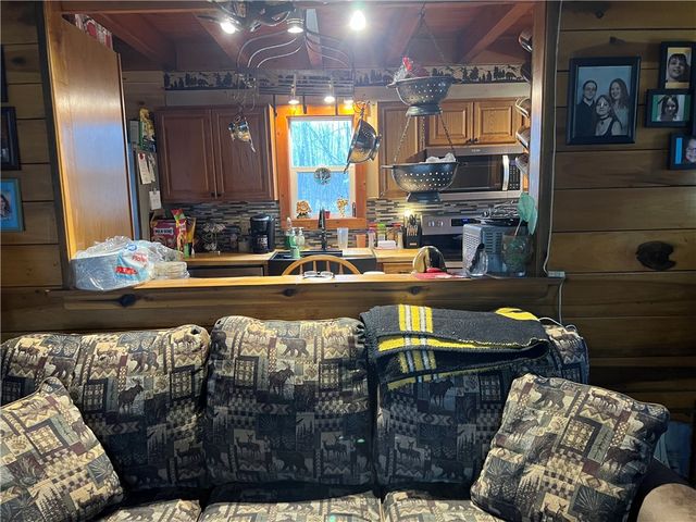 113 Mohican Lane, Allegheny Twp, PA 16373