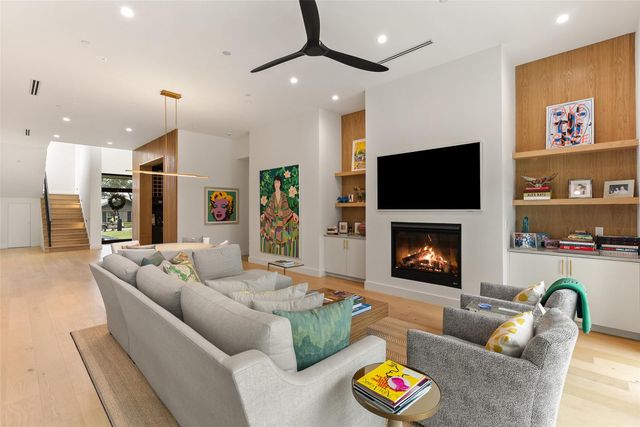 304 Blue Ridge TRL, Austin, TX 78746