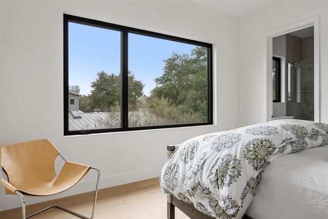 304 Blue Ridge TRL, Austin, TX 78746