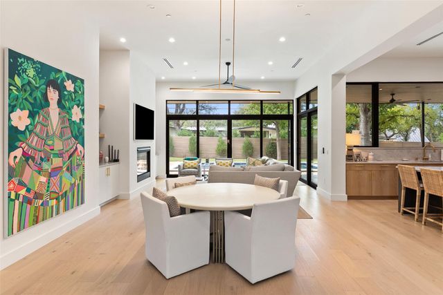 304 Blue Ridge TRL, Austin, TX 78746