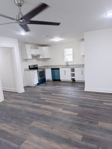 38254 Shelby Dr, Denham Springs, LA 70706