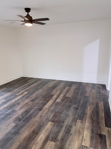 38254 Shelby Dr, Denham Springs, LA 70706