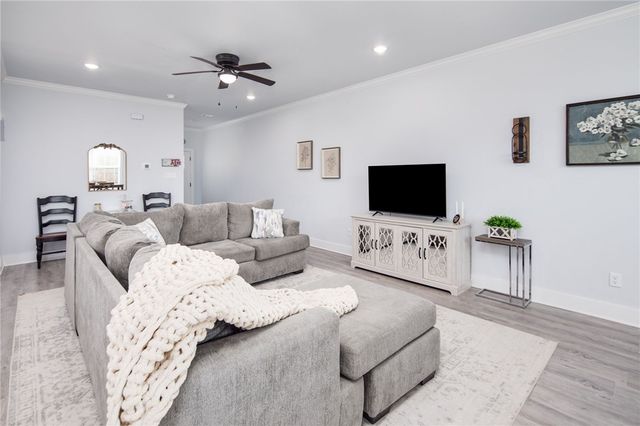 1427 Ailin Drive, College Station, TX 77845