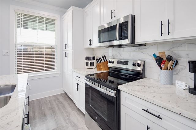 1427 Ailin Drive, College Station, TX 77845