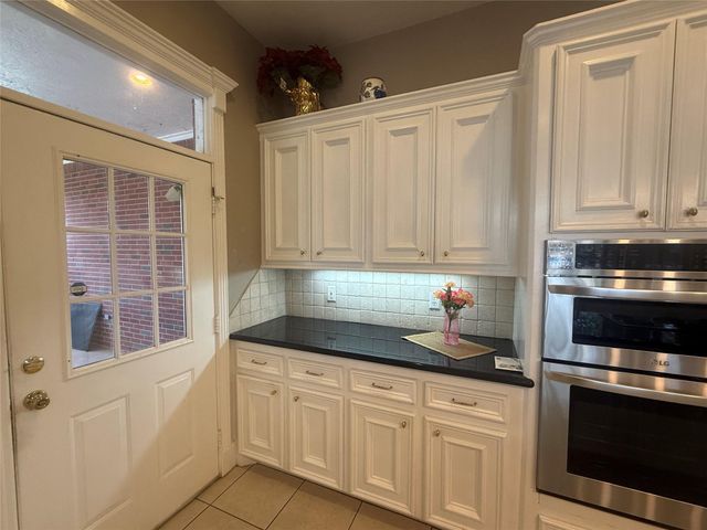 21719 Mueschke Road, Tomball, TX 77377