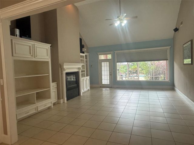 21719 Mueschke Road, Tomball, TX 77377