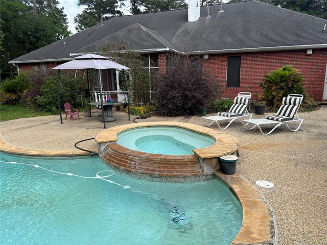 21719 Mueschke Road, Tomball, TX 77377