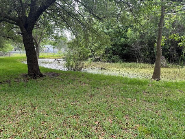 21719 Mueschke Road, Tomball, TX 77377