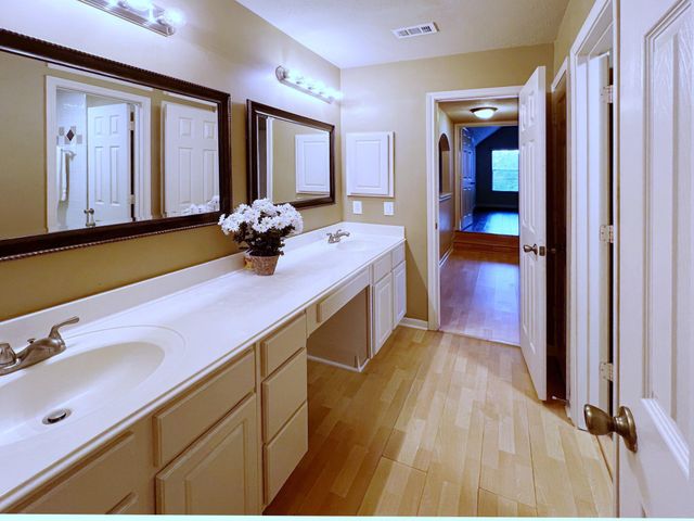 3331 Double Lake Drive, Missouri City, TX 77459