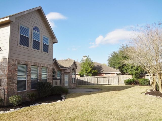 3331 Double Lake Drive, Missouri City, TX 77459