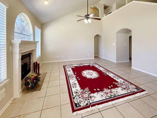 3331 Double Lake Drive, Missouri City, TX 77459