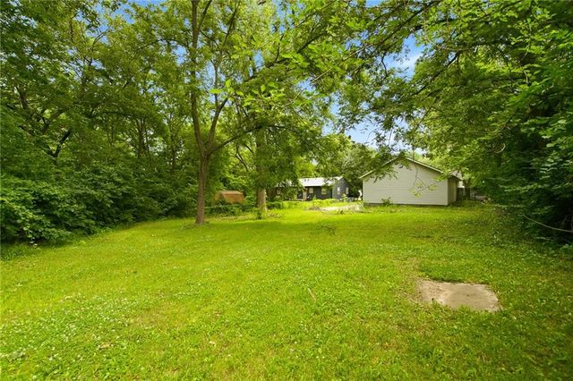 14900 Bellaire Avenue, Grandview, MO 64030