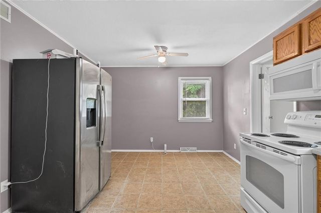 14900 Bellaire Avenue, Grandview, MO 64030