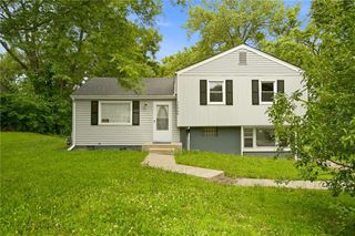 14900 Bellaire Avenue, Grandview, MO 64030