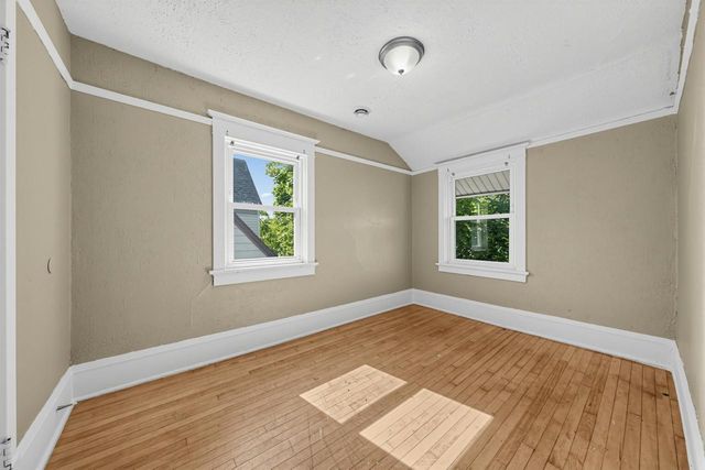 2563 N Hubbard STREET, Milwaukee, WI 53212