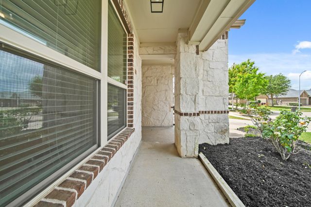 322 Lake Rim Drive, Rosenberg, TX 77469