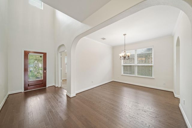 322 Lake Rim Drive, Rosenberg, TX 77469