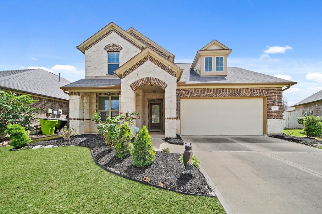 322 Lake Rim Drive, Rosenberg, TX 77469