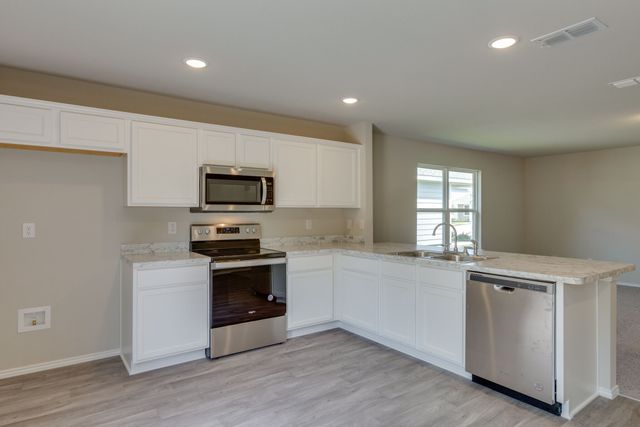 111 Rock Creek Lane, Terrell, TX 75160
