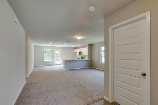 111 Rock Creek Lane, Terrell, TX 75160