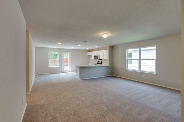 111 Rock Creek Lane, Terrell, TX 75160