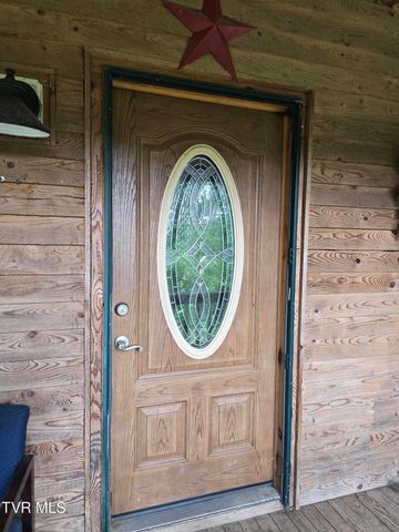 2242 Divide Road, Mountain City, TN 37683