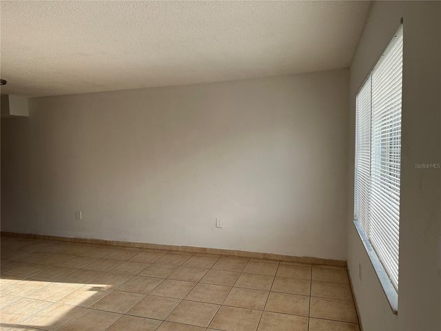 452 89TH AVENUE N, St Petersburg, FL 33702
