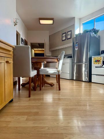 123 W Clay St, Stockton, CA 95206