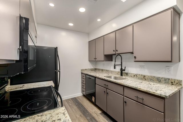 95 N COOPER Road 50, Chandler, AZ 85225