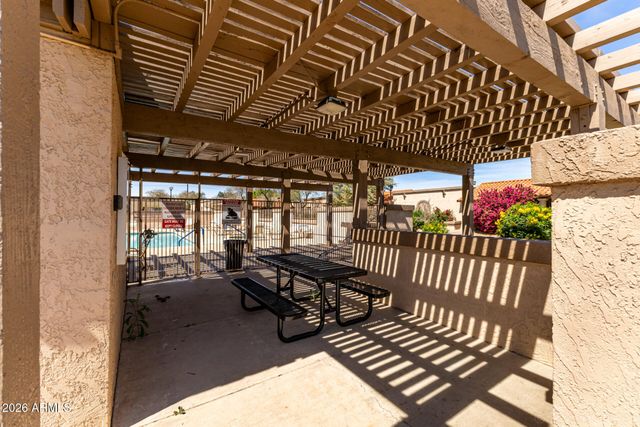 95 N COOPER Road 50, Chandler, AZ 85225