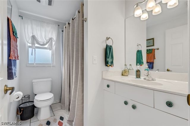 1835 W Crown Pointe BLVD, Naples, FL 34112