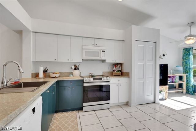 1835 W Crown Pointe BLVD, Naples, FL 34112