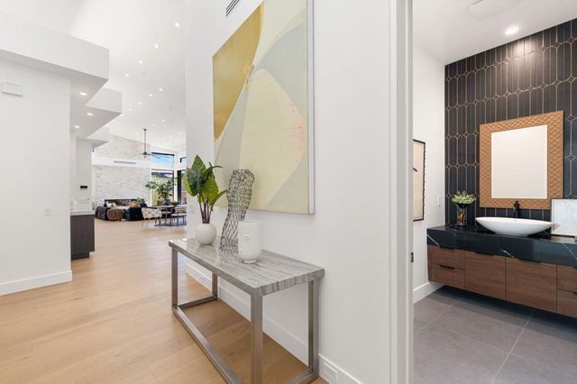 3 Siena Vista Court, Rancho Mirage, CA 92270