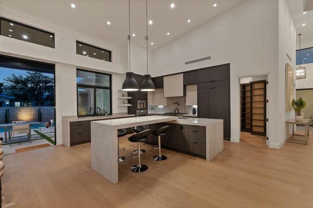 3 Siena Vista Court, Rancho Mirage, CA 92270