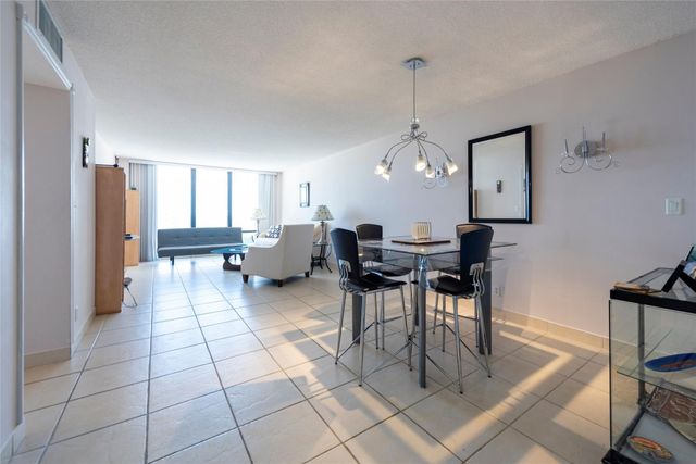 1600 S Ocean Drive 8H, Hollywood, FL 33019