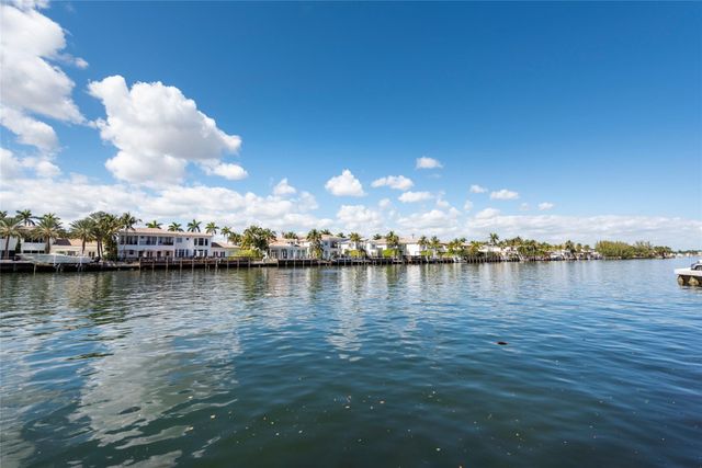 1600 S Ocean Drive 8H, Hollywood, FL 33019