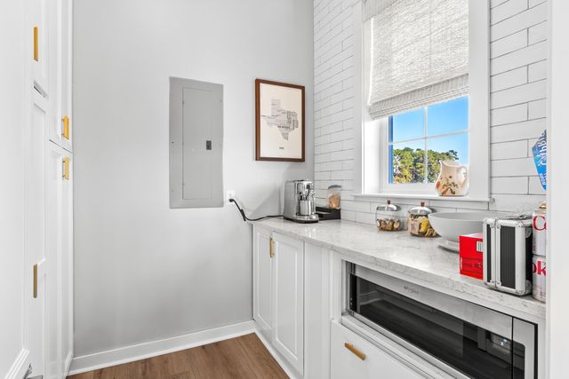 8056 Fountain Lane, Miramar Beach, FL 32550