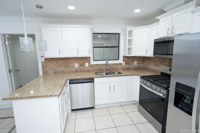 2904 Stivers Boulevard, Bryant, AR 72022