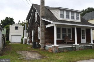 400 ROBBINS ST, Cambridge, MD 21613