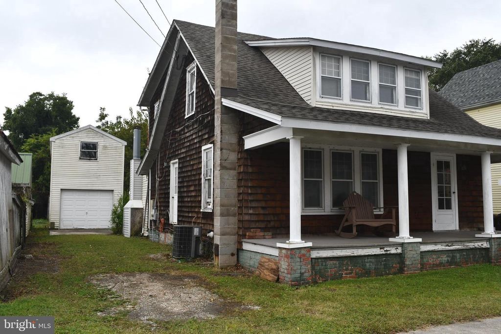 400 ROBBINS ST, Cambridge, MD 21613