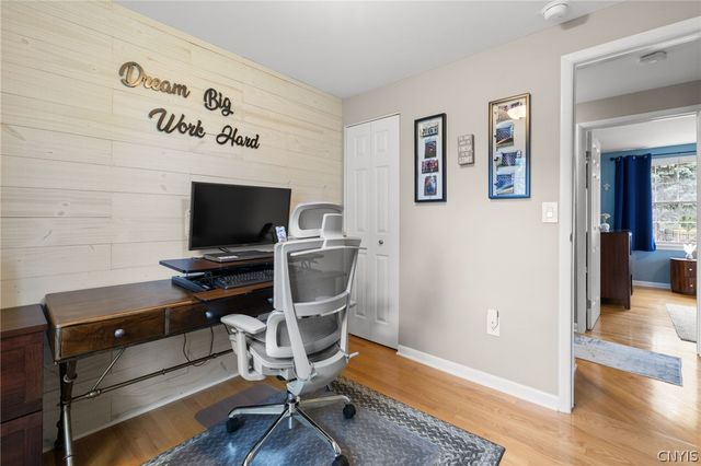 8138 Portobello, Clay, NY 13090